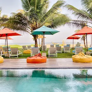 J 3*, Negombo Sri Lanka