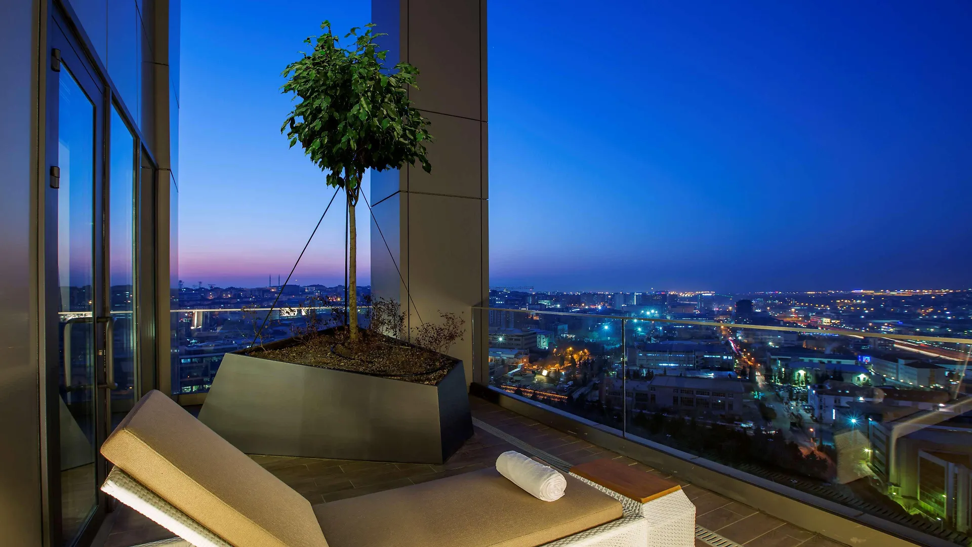 **** Hotel Hilton Garden Inn Istanbul Atatuerk Airport Turkey