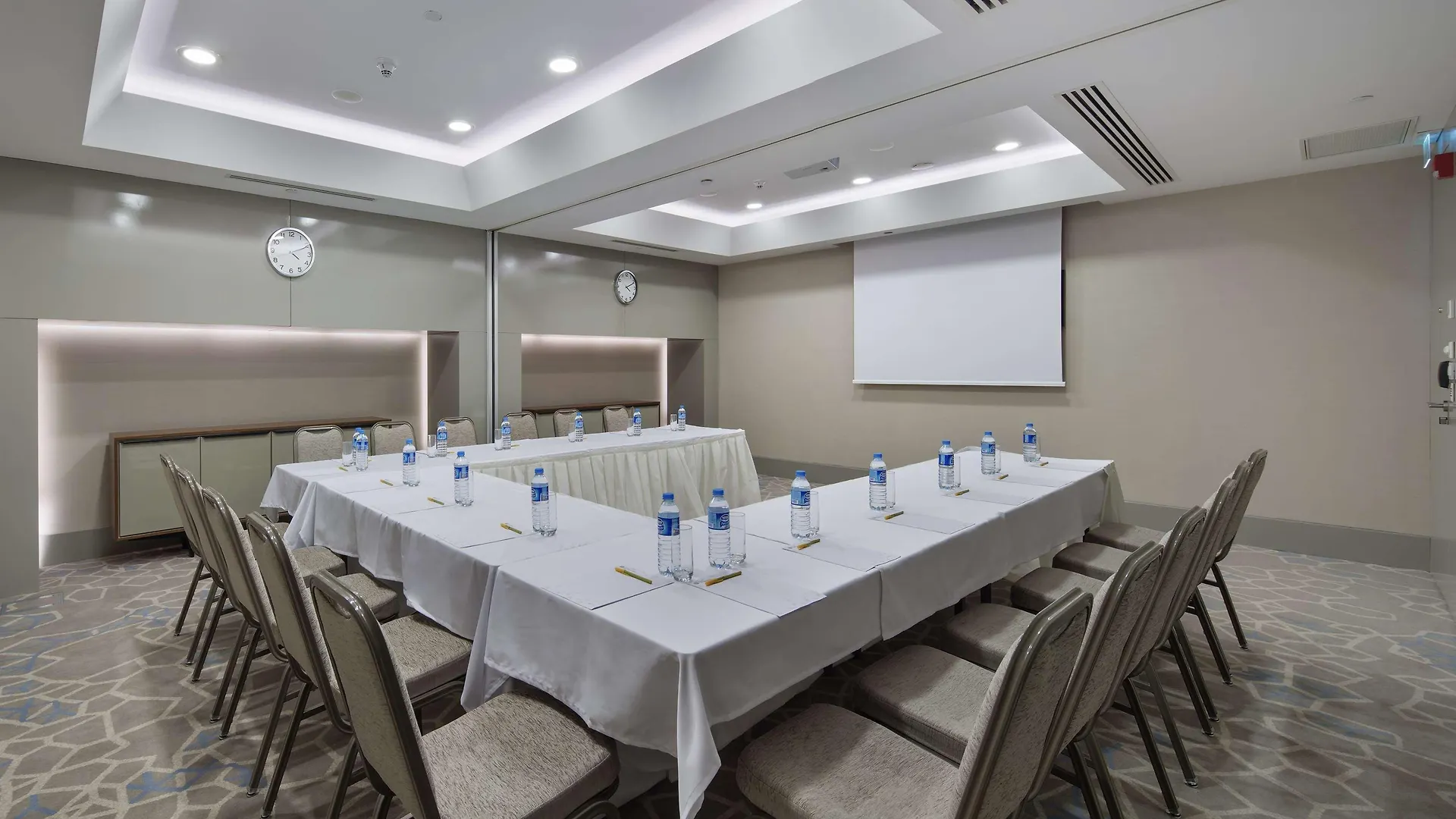 Hilton Garden Inn Istanbul Atatuerk Airport Hotel